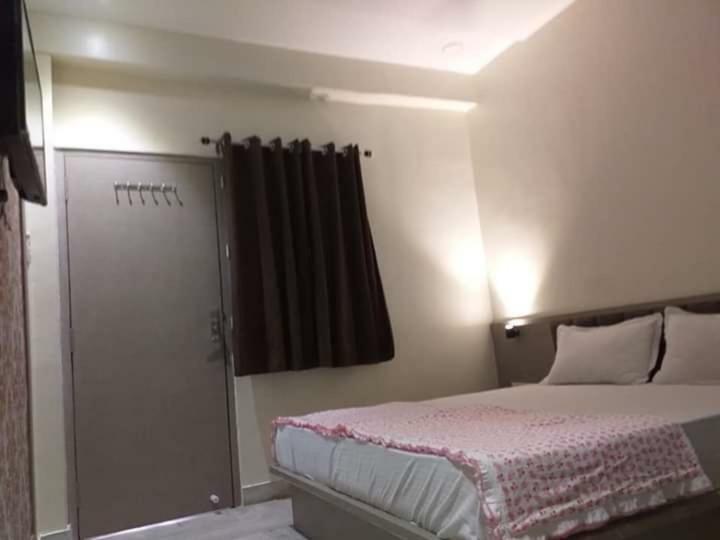 Hotel Diamond Castle Pāli エクステリア 写真